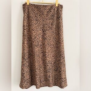 J Crew Pull On Skirt in Leopard Dot Print Camel Black Satin Midi Medium